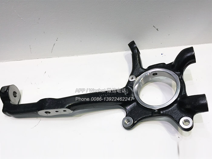 43211-KK010,43212-KK010,Toyota Hilux Revo Steering Knuckle